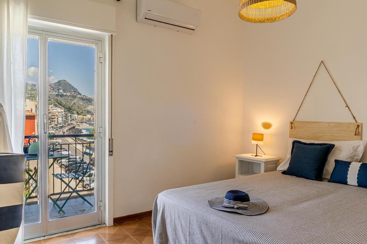 Mari Sea Home Giardini Naxos Exterior photo